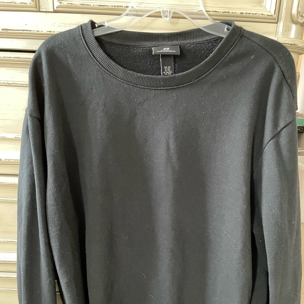 H&M sweatshirt
